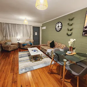 https://cqns.wellingtonnzhotels.com