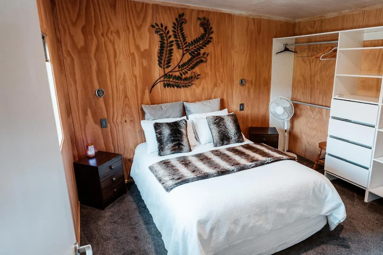 Unwind In Paradise Valley Trout At Your Door Rotorua 0*,  New Zealand